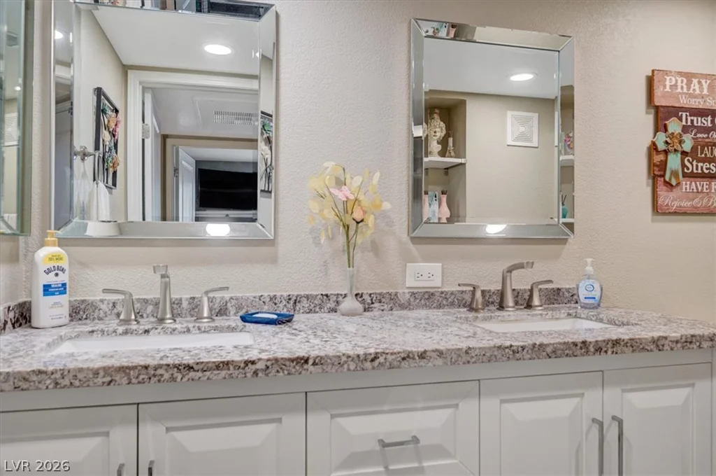 555 Silverado Ranch, Las Vegas, NV 89183