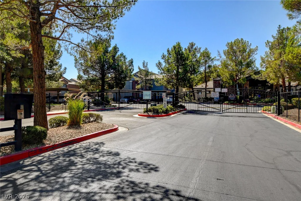 555 Silverado Ranch, Las Vegas, NV 89183