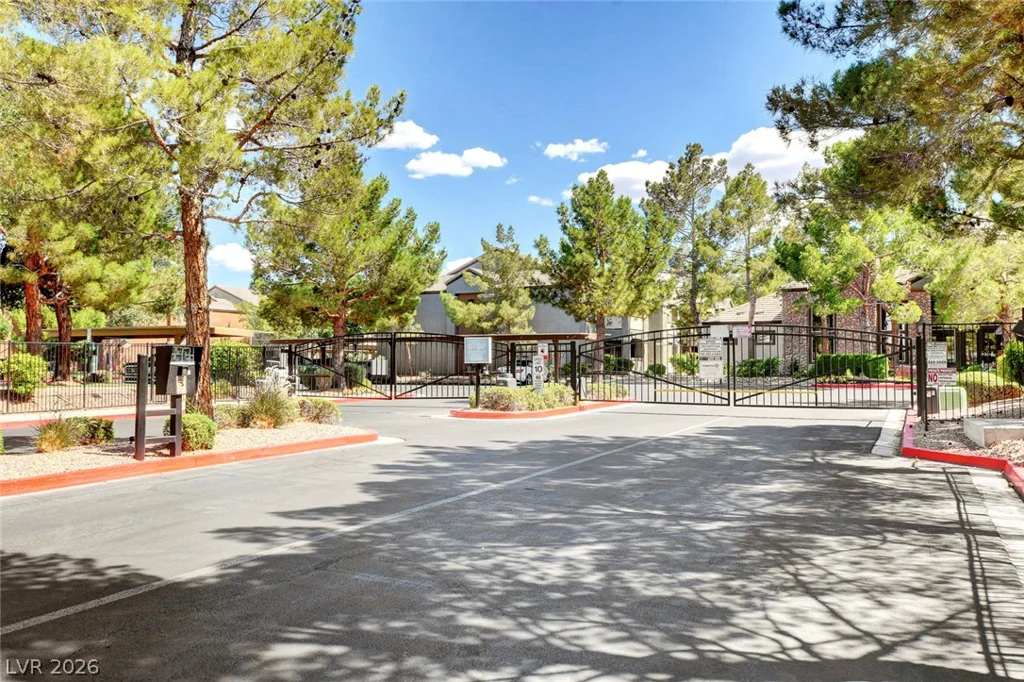 555 Silverado Ranch, Las Vegas, NV 89183