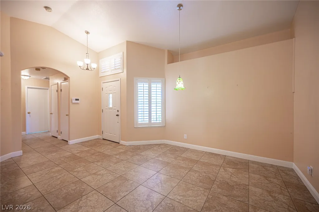 4353 Valley Regents, North Las Vegas, NV 89032