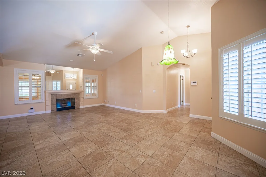 4353 Valley Regents, North Las Vegas, NV 89032