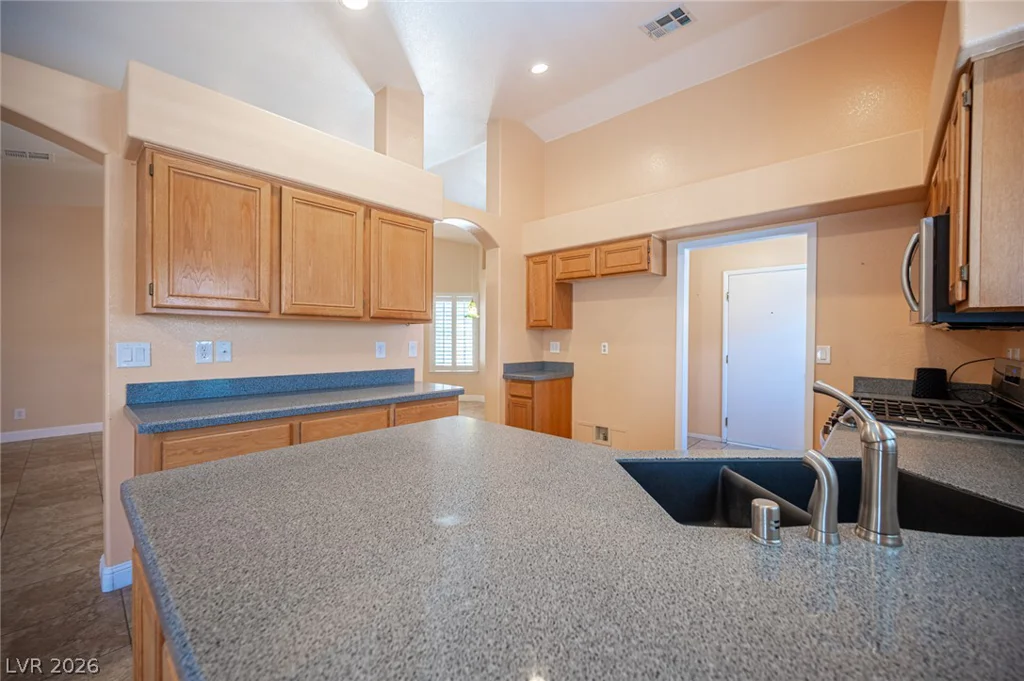 4353 Valley Regents, North Las Vegas, NV 89032