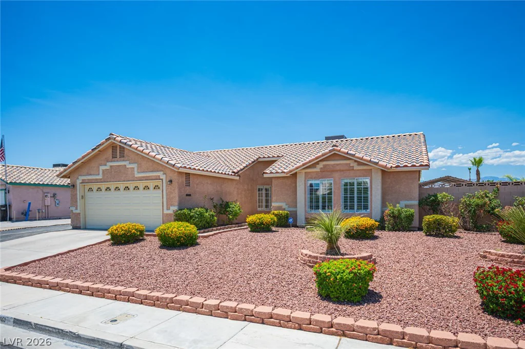 4353 Valley Regents, North Las Vegas, NV 89032
