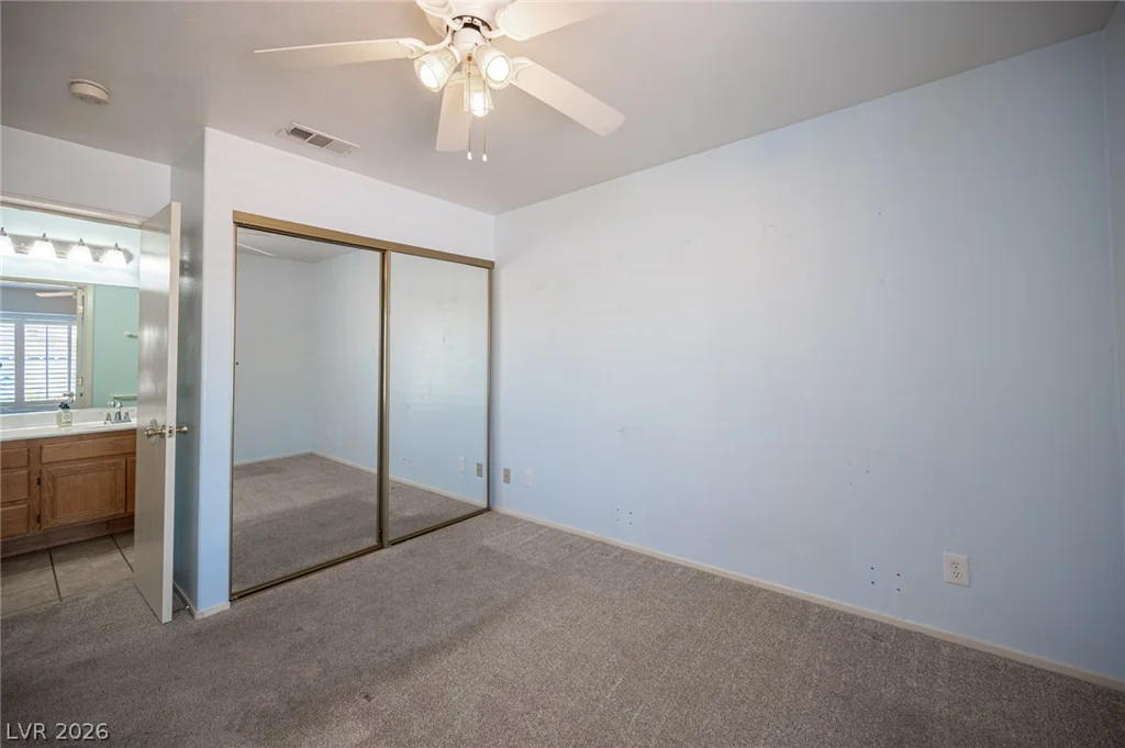 4353 Valley Regents, North Las Vegas, NV 89032