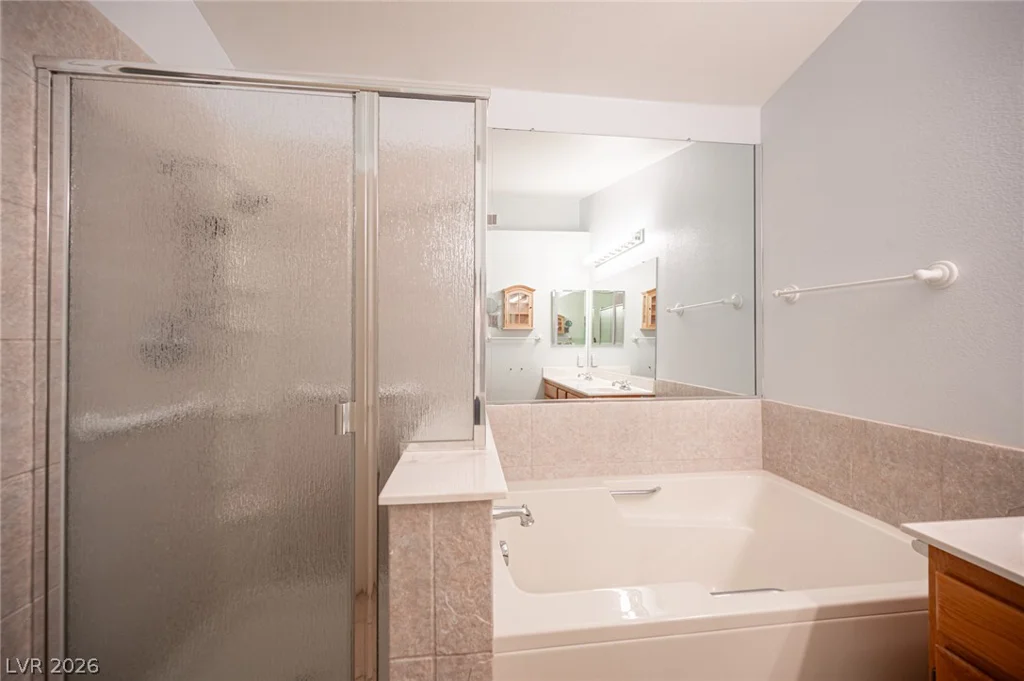 4353 Valley Regents, North Las Vegas, NV 89032