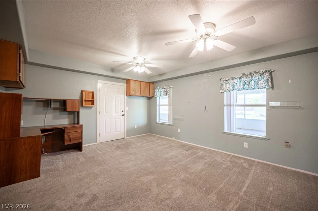4353 Valley Regents, North Las Vegas, NV 89032
