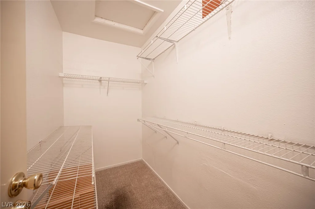 4353 Valley Regents, North Las Vegas, NV 89032