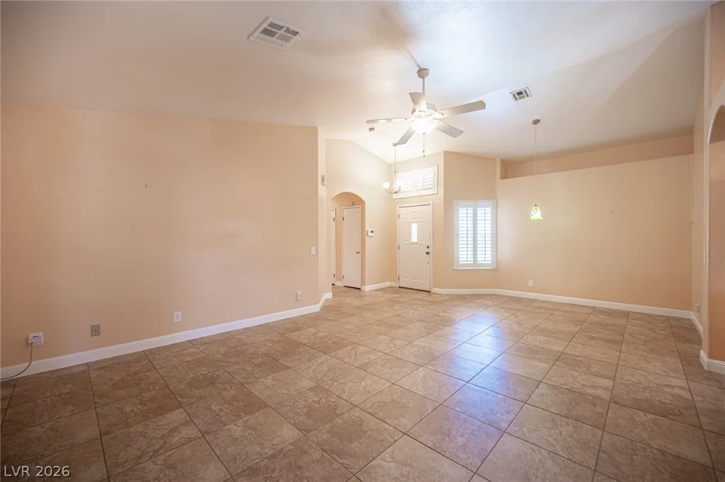 4353 Valley Regents, North Las Vegas, NV 89032