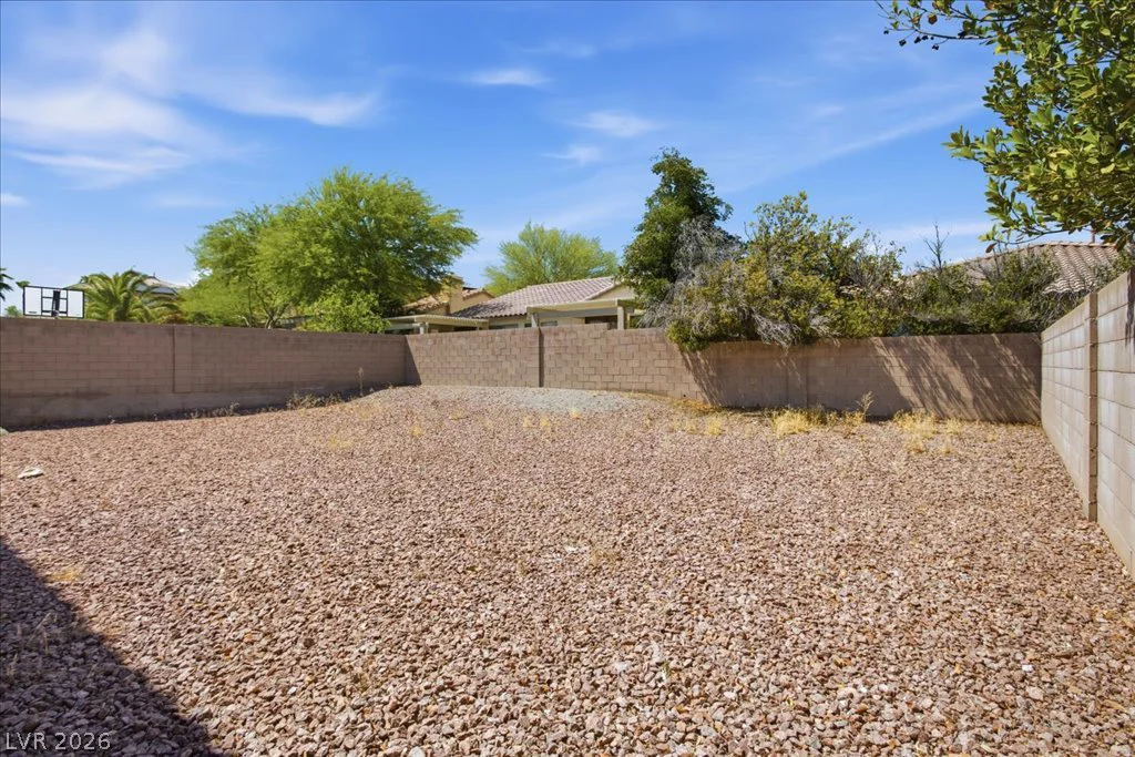 9336 White Waterfall, Las Vegas, NV 89149
