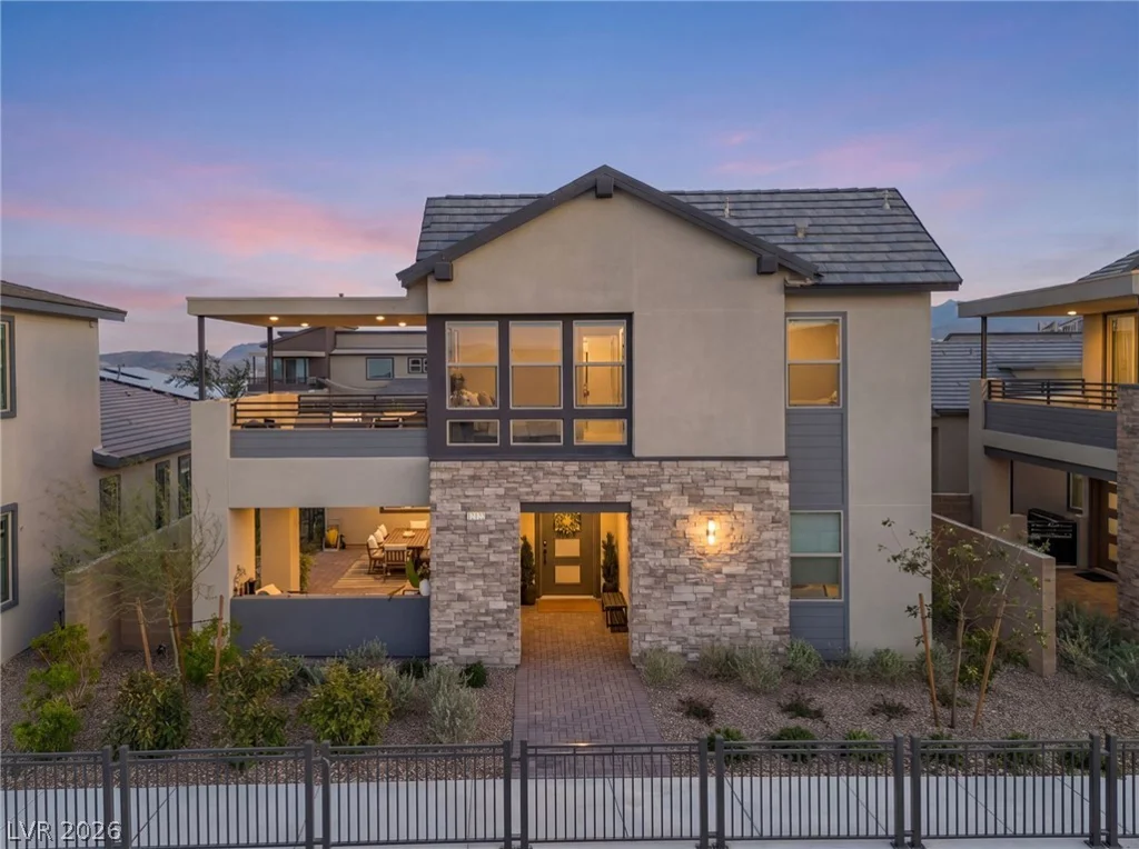 12122 Pink Sunrise, Las Vegas, NV 89138