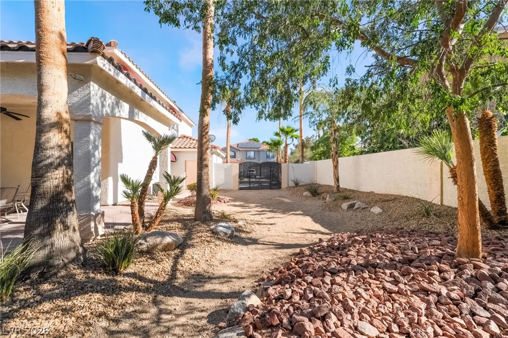 7230 Elderly, Las Vegas, NV 89131