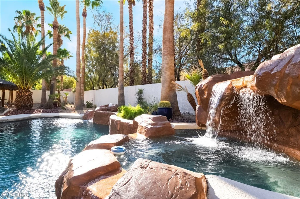 7230 Elderly, Las Vegas, NV 89131