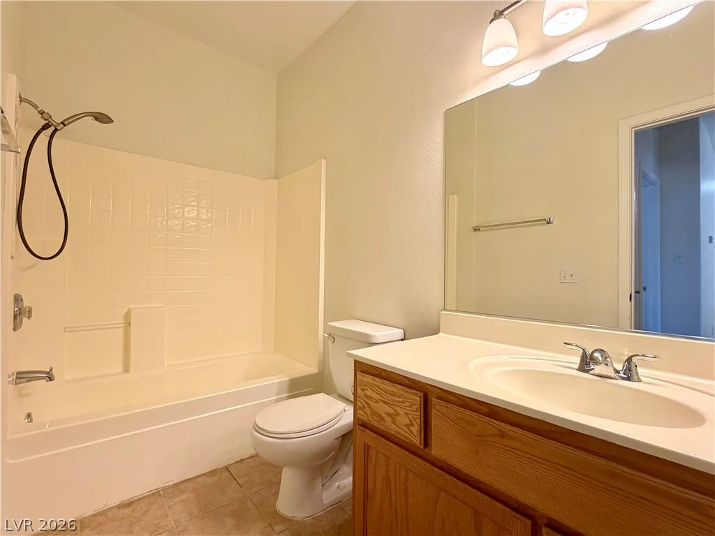 1420 Red Crest, Las Vegas, NV 89144