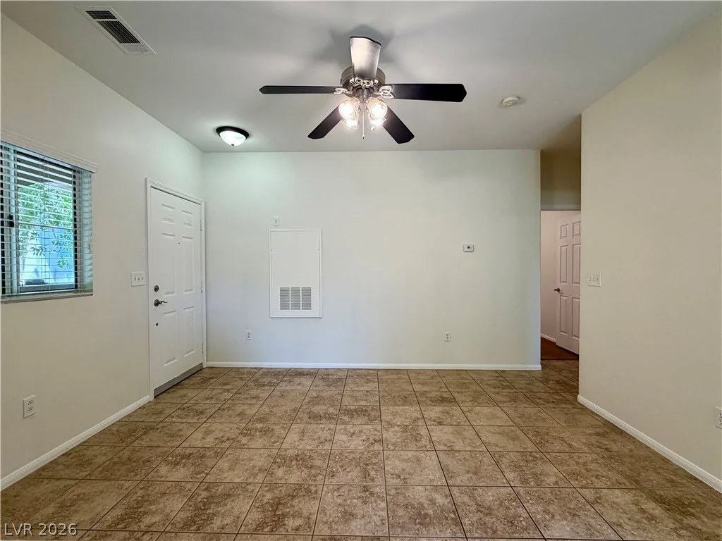 1420 Red Crest, Las Vegas, NV 89144