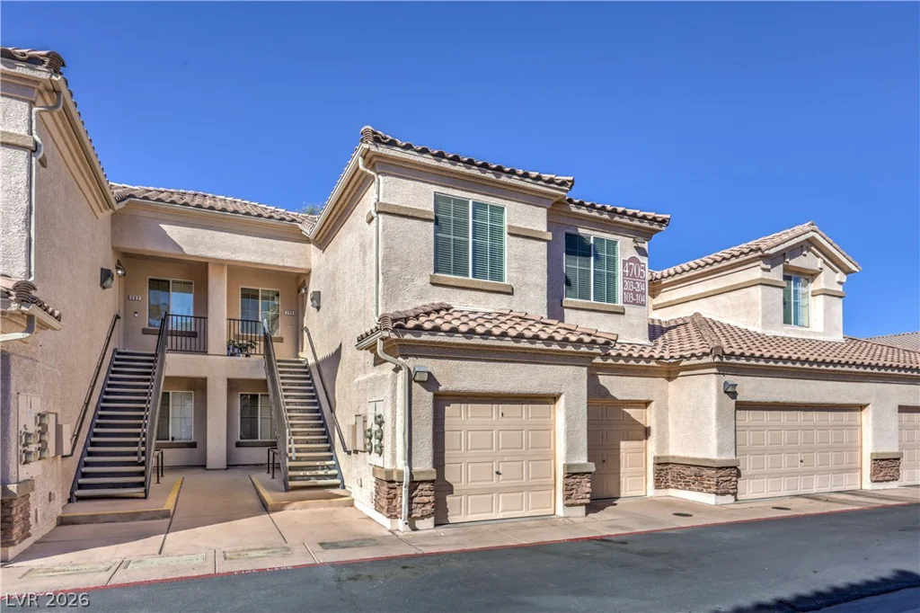 4705 Apulia, North Las Vegas, NV 89084