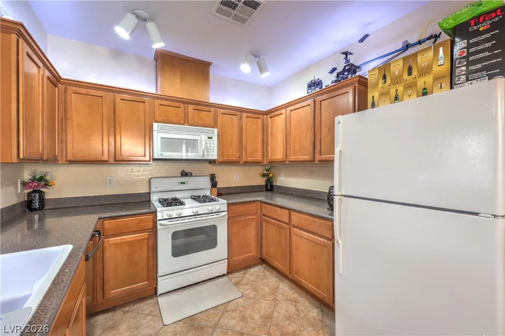 4705 Apulia, North Las Vegas, NV 89084
