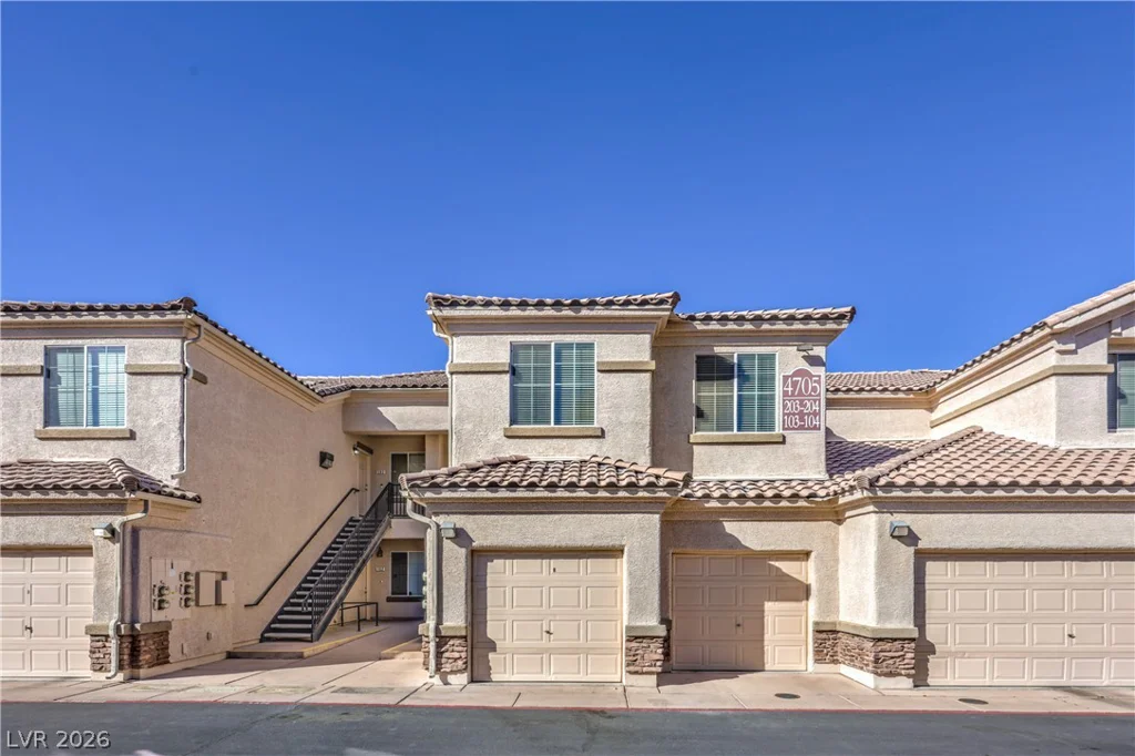 4705 Apulia, North Las Vegas, NV 89084