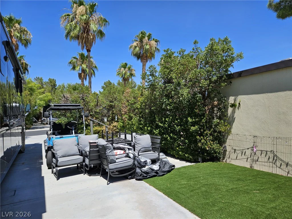 8175 Arville, Las Vegas, NV 89139