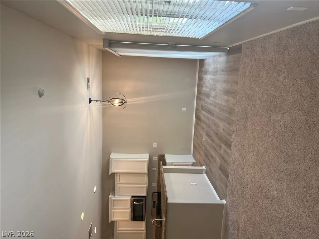 6092 Fox Creek, Las Vegas, NV 89122