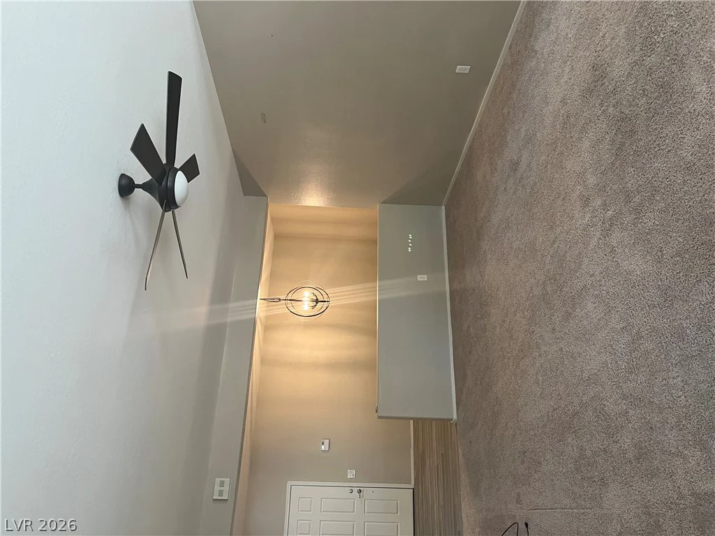 6092 Fox Creek, Las Vegas, NV 89122
