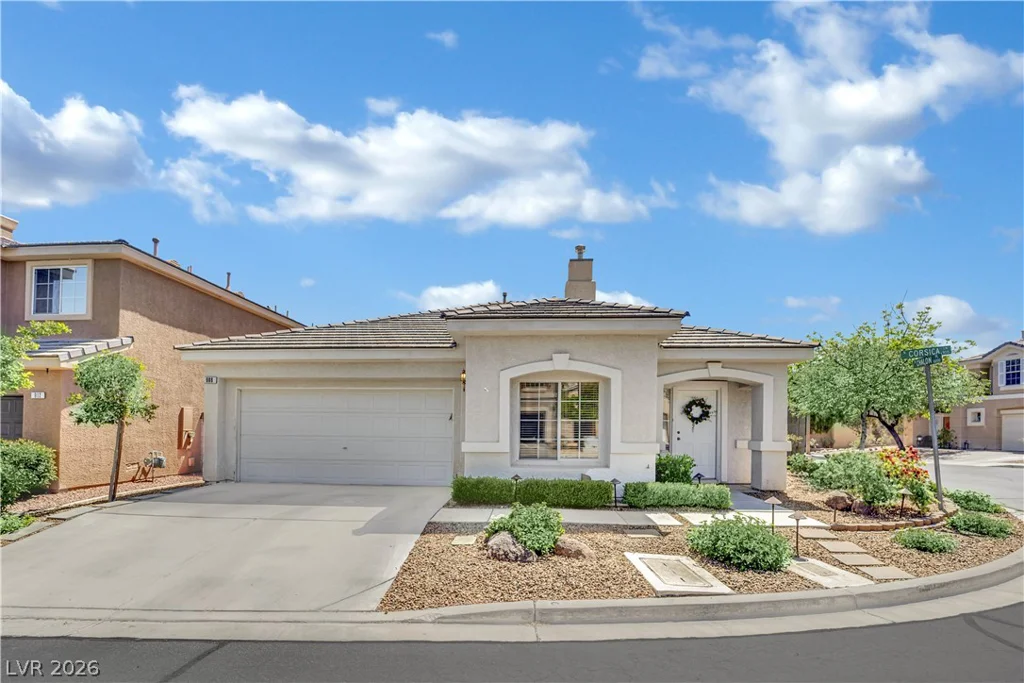 908 Corsica, Las Vegas, NV 89144