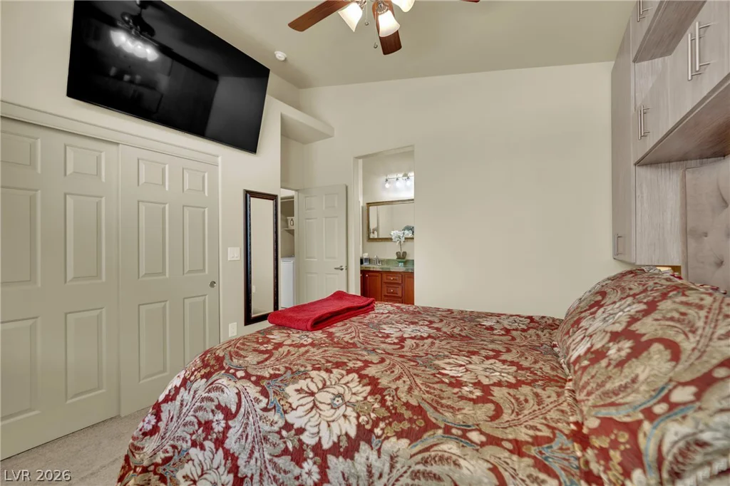 908 Corsica, Las Vegas, NV 89144