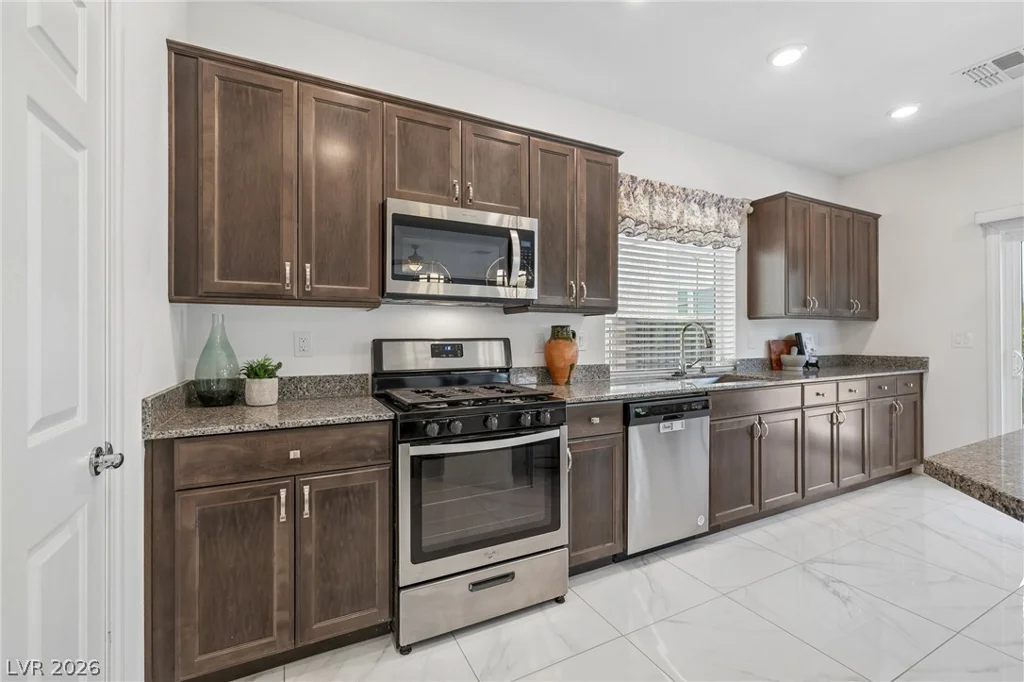 7766 Pacific Dunes, Las Vegas, NV 89139