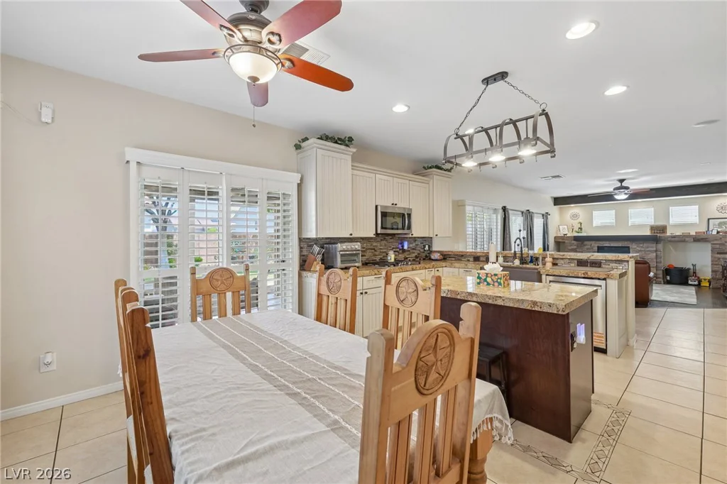 1060 Silver Star, Henderson, NV 89002