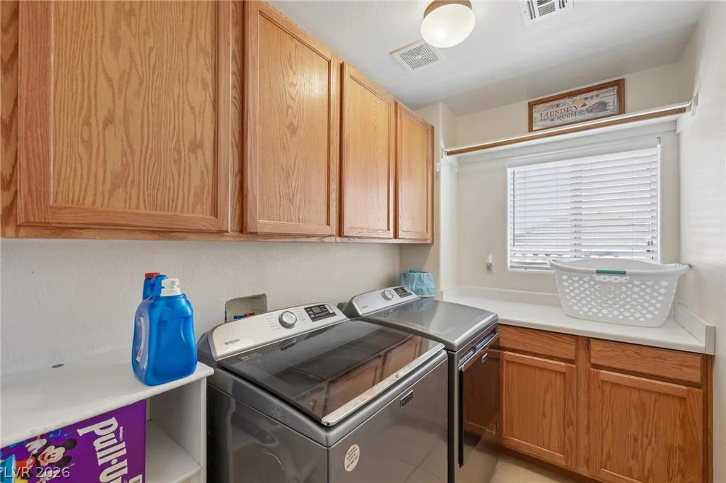 1060 Silver Star, Henderson, NV 89002