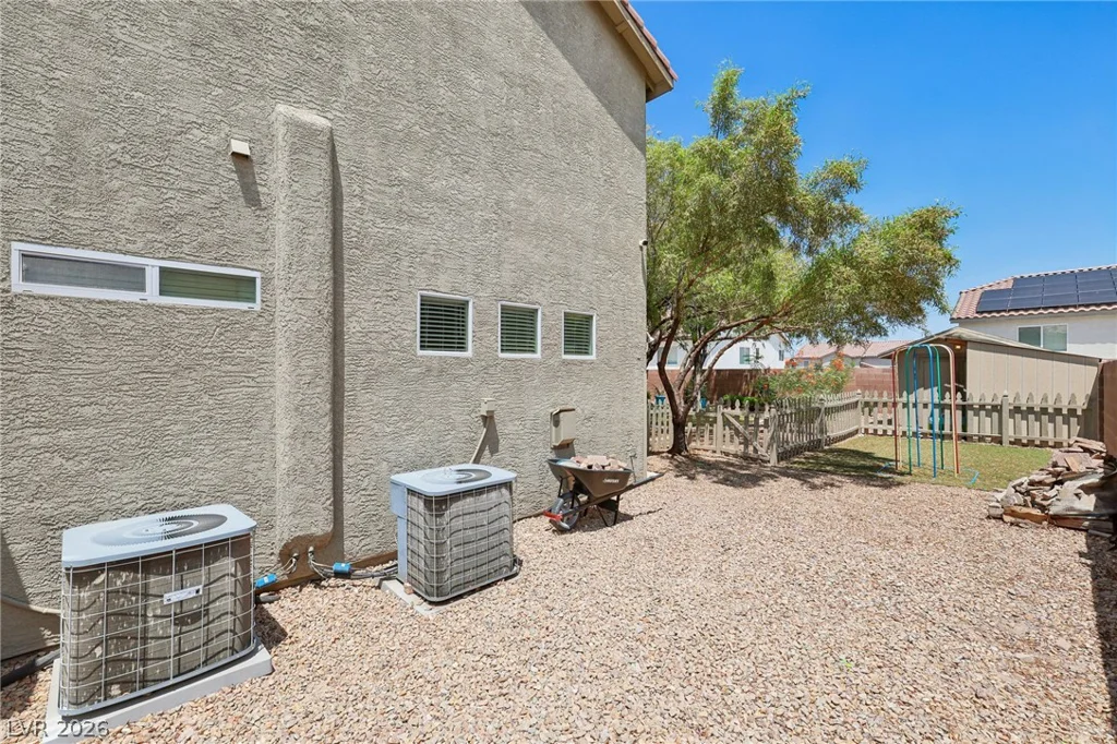 1060 Silver Star, Henderson, NV 89002