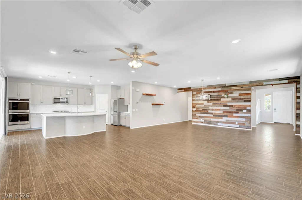 1516 Deep Valley, North Las Vegas, NV 89084