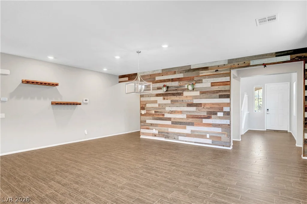 1516 Deep Valley, North Las Vegas, NV 89084