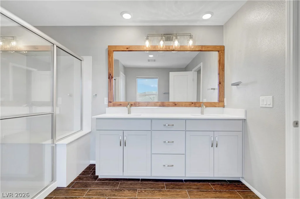 1516 Deep Valley, North Las Vegas, NV 89084