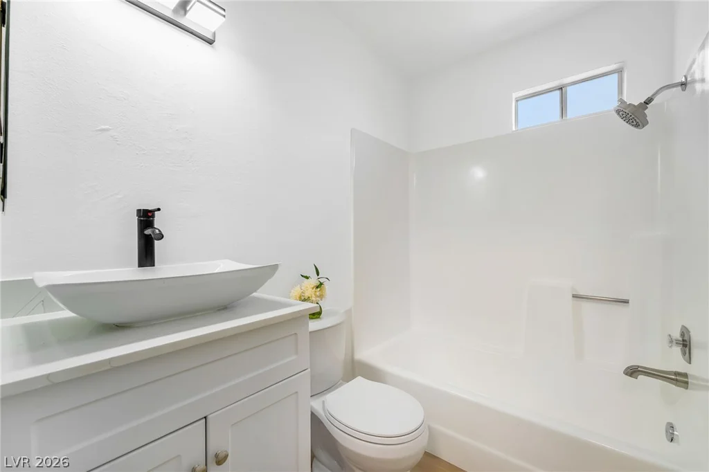 5009 Spencer, Las Vegas, NV 89119