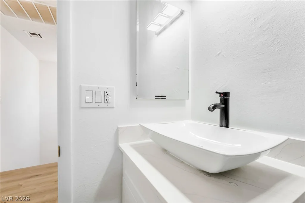 5009 Spencer, Las Vegas, NV 89119