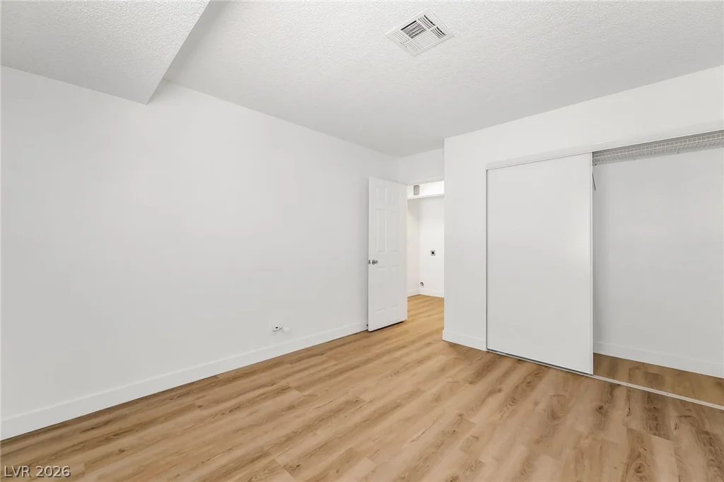 5009 Spencer, Las Vegas, NV 89119