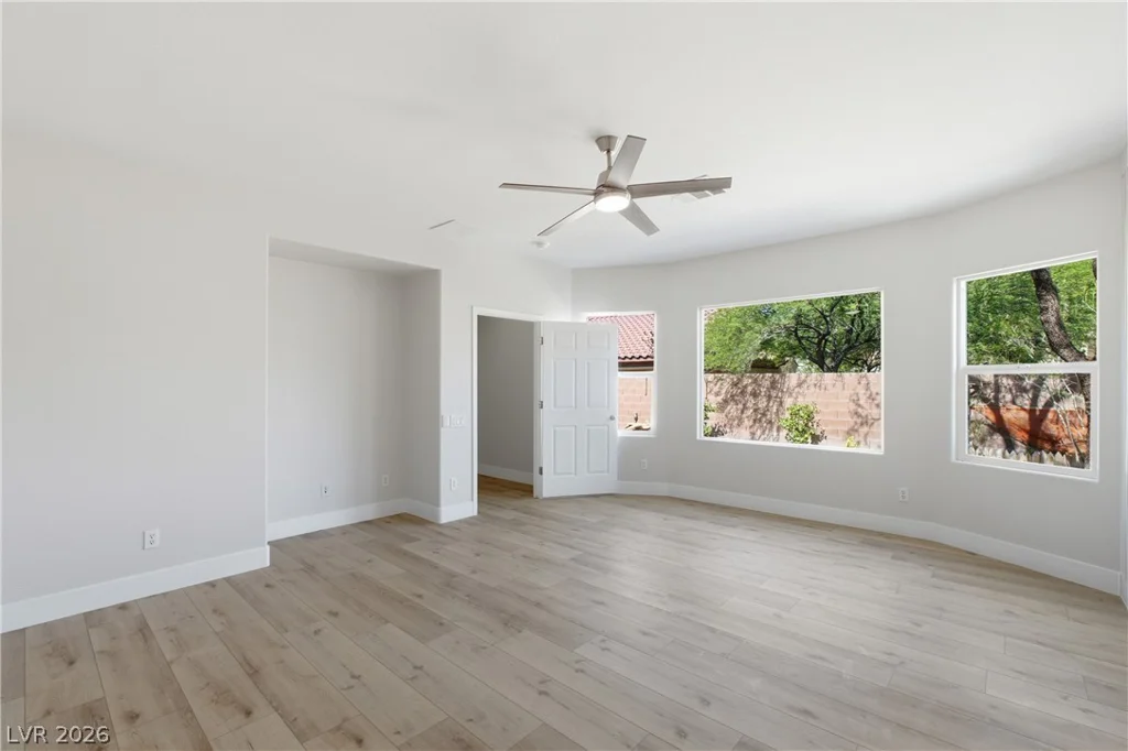6504 Birdhouse, North Las Vegas, NV 89084