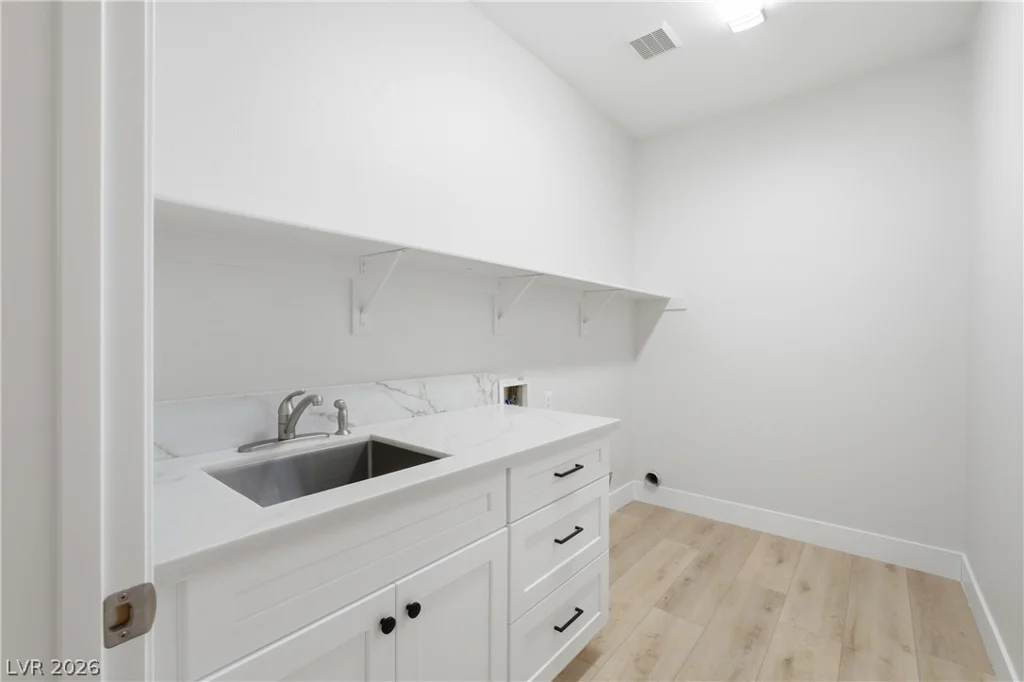 6504 Birdhouse, North Las Vegas, NV 89084