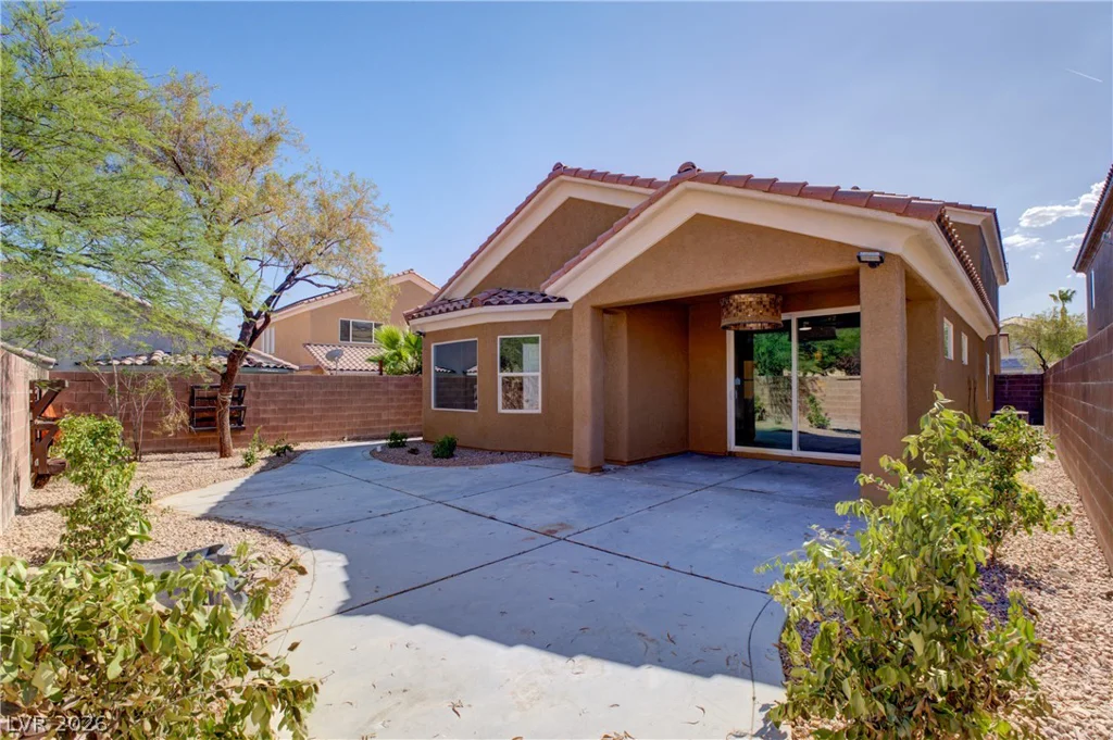 6504 Birdhouse, North Las Vegas, NV 89084