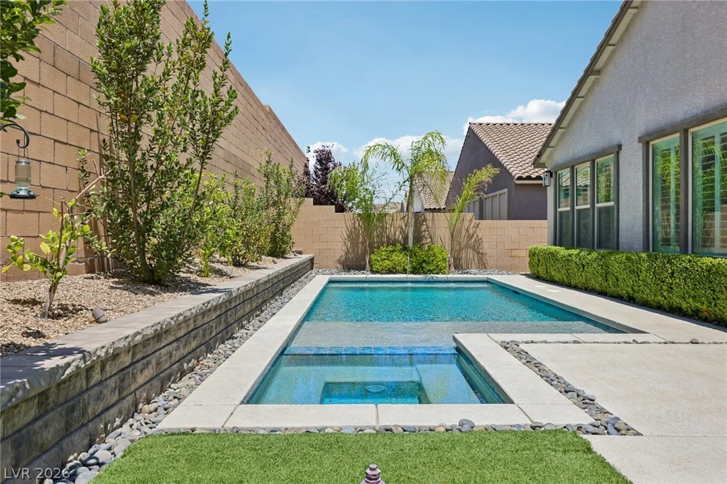 8269 Skye Gorge, Las Vegas, NV 89166