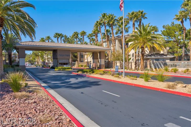 7167 Durango, Las Vegas, NV 89113