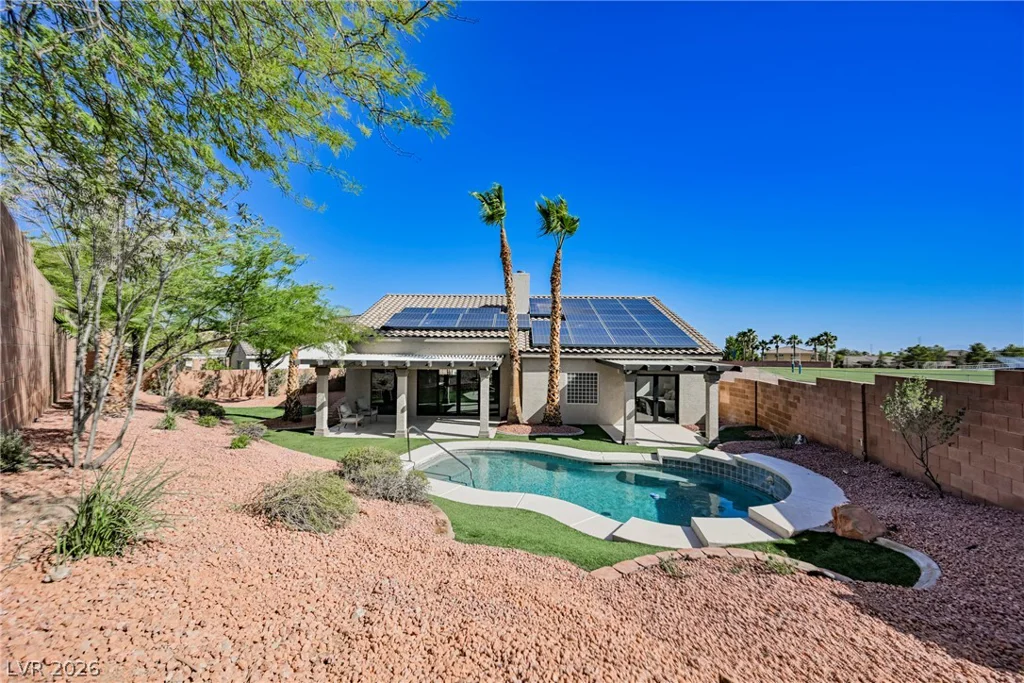 2471 Walsh Glen, Henderson, NV 89052