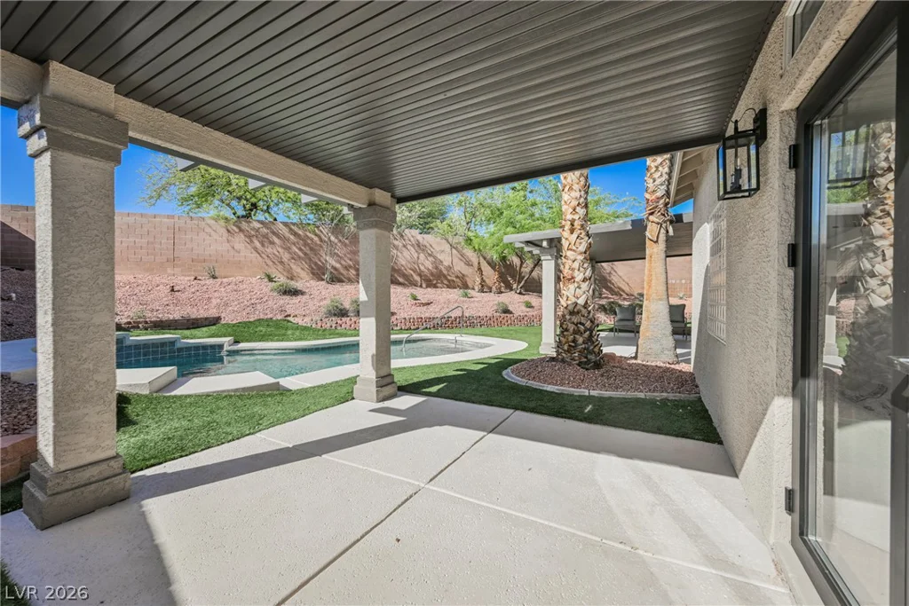 2471 Walsh Glen, Henderson, NV 89052