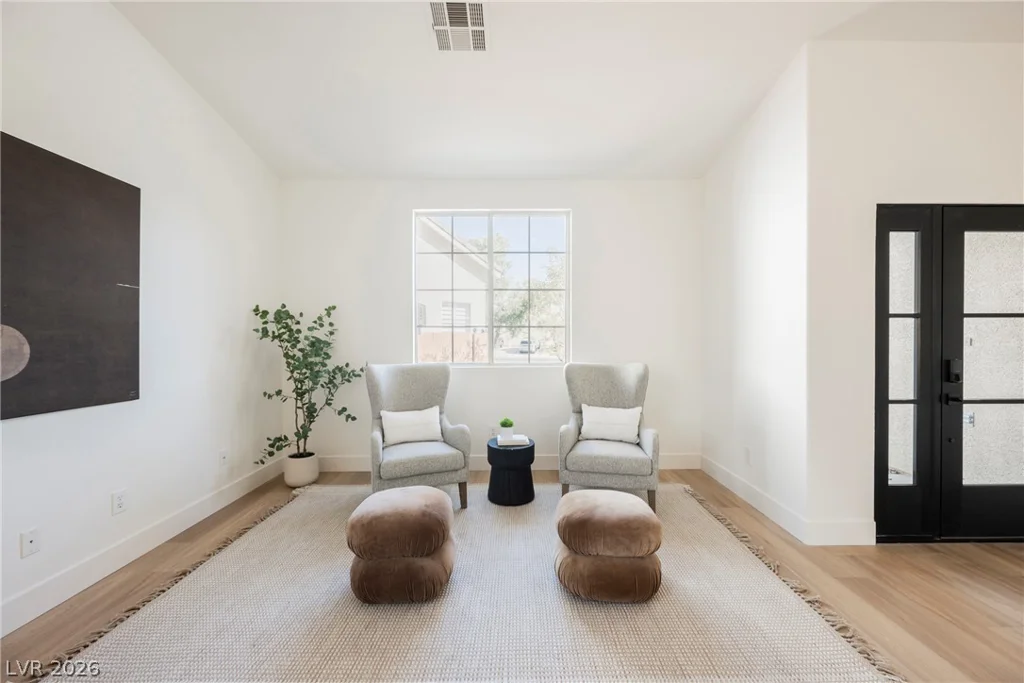 2471 Walsh Glen, Henderson, NV 89052