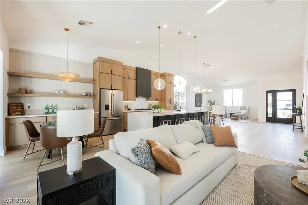 2471 Walsh Glen, Henderson, NV 89052
