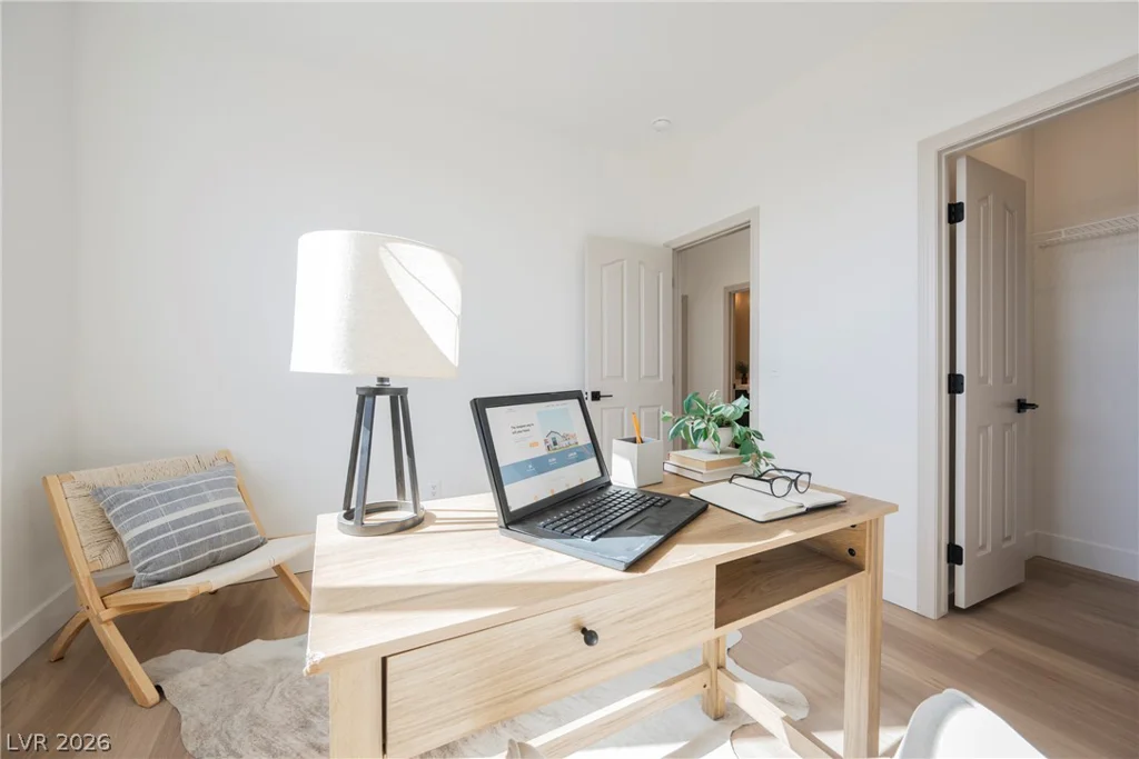 2471 Walsh Glen, Henderson, NV 89052