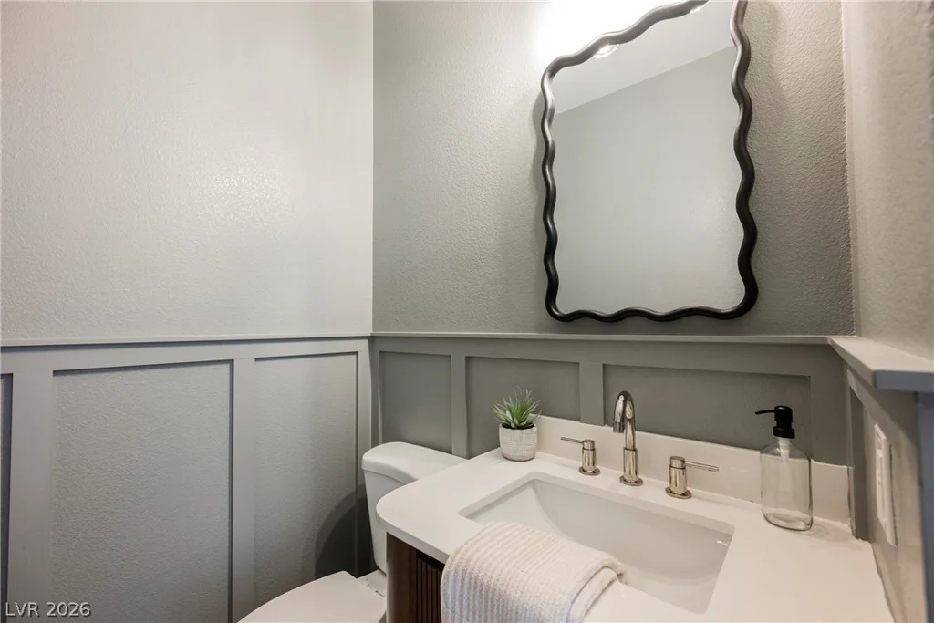 2471 Walsh Glen, Henderson, NV 89052