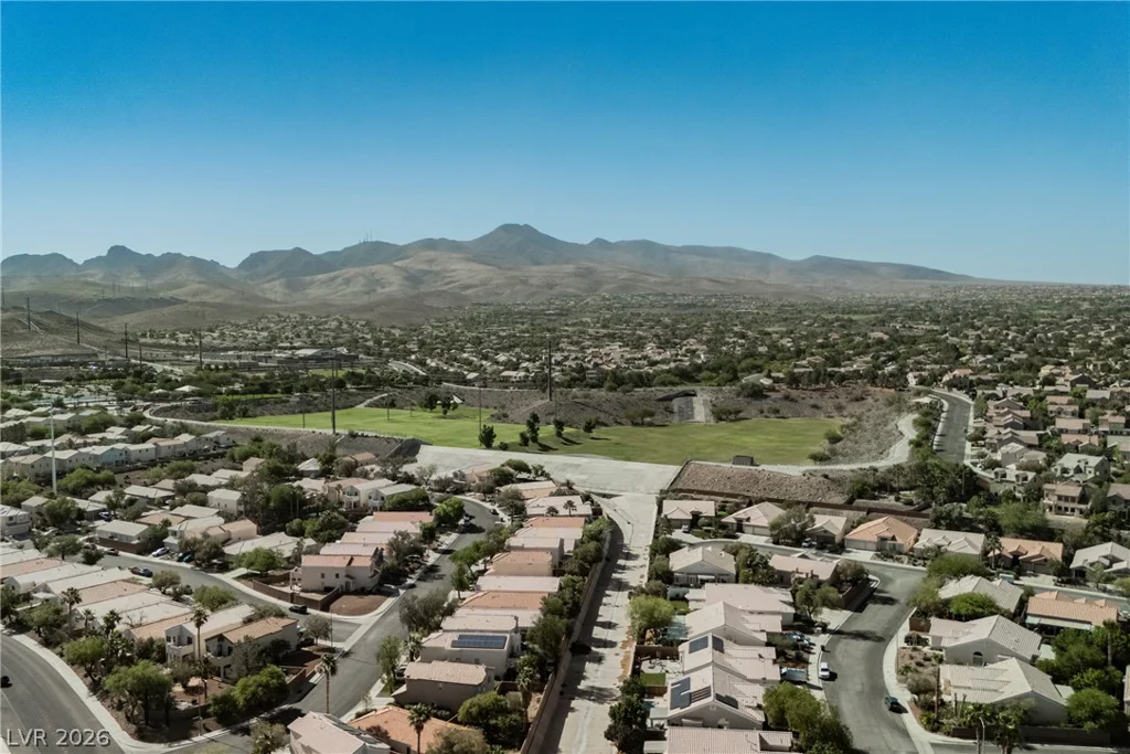 2471 Walsh Glen, Henderson, NV 89052