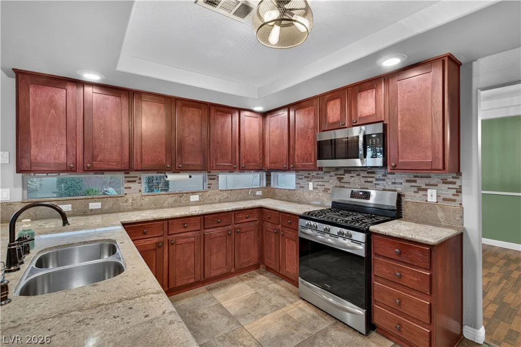 8201 Fawn Meadow, Las Vegas, NV 89149