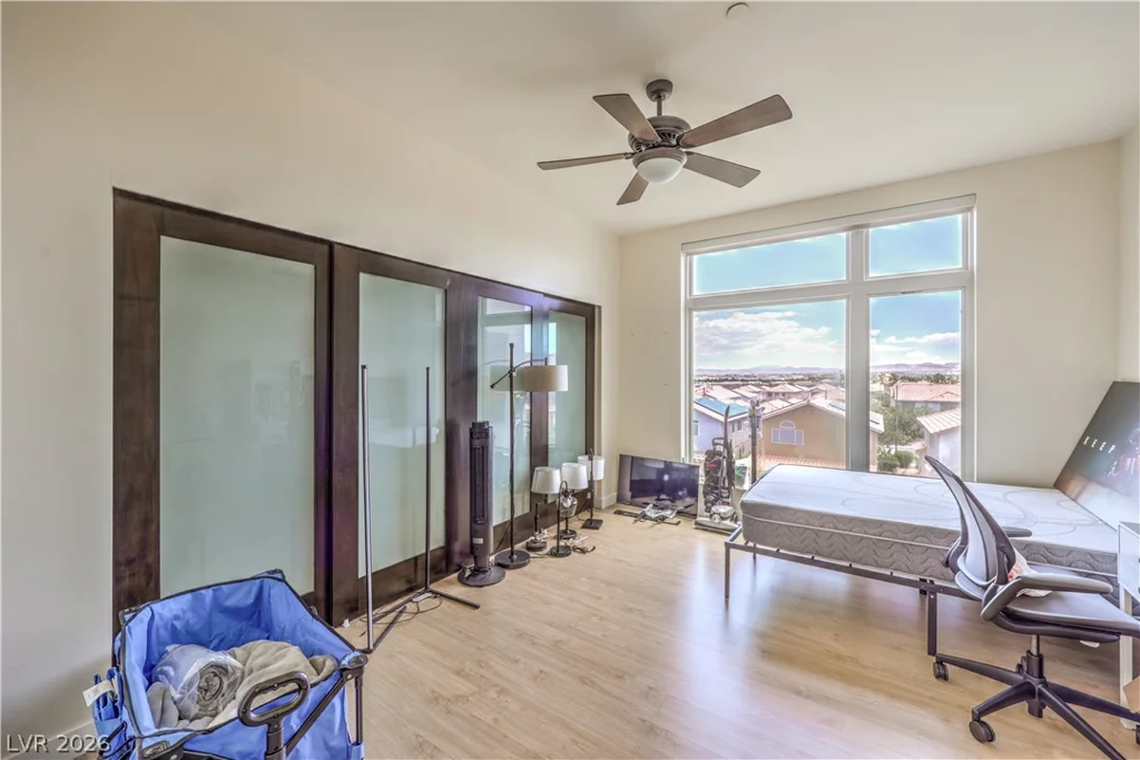 8925 Flamingo, Las Vegas, NV 89147